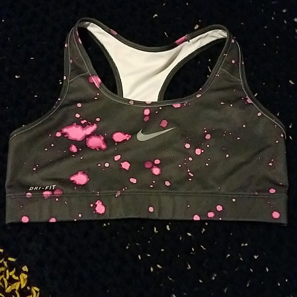 Nike sports bra, fits like a M, gray & pink.